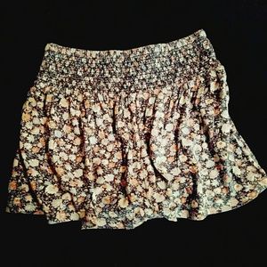 American Eagle Outfitters Floral skirt/shorts
